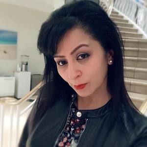 Meet your Posher, Angela